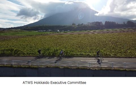 Niseko_cycling.jpg
